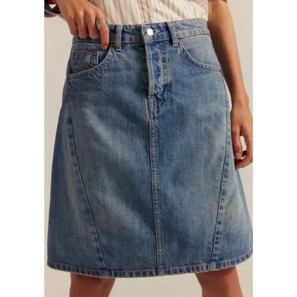 Free People Bohemian Retro 70s Yoko Pleated Denim Jean Skirt Size 31